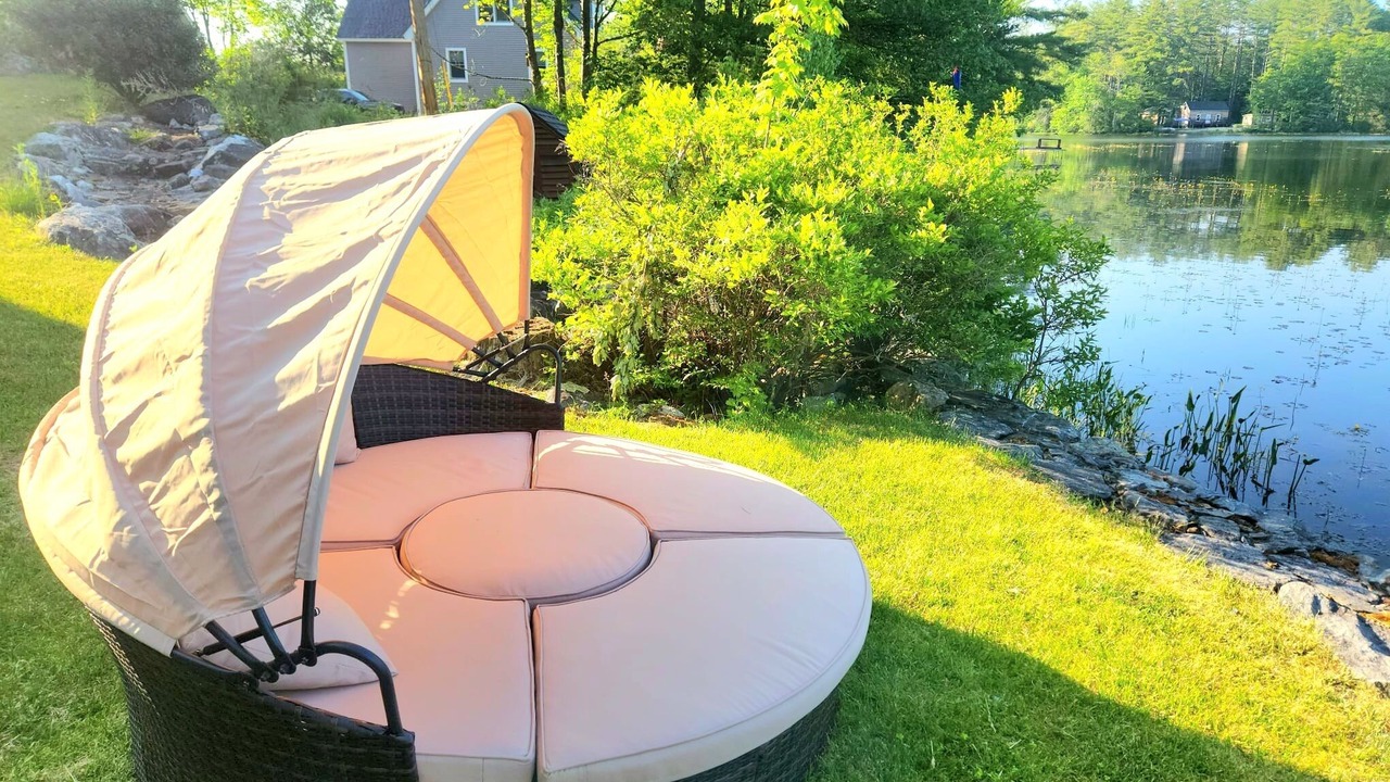 Photo of Outdoor in Orange