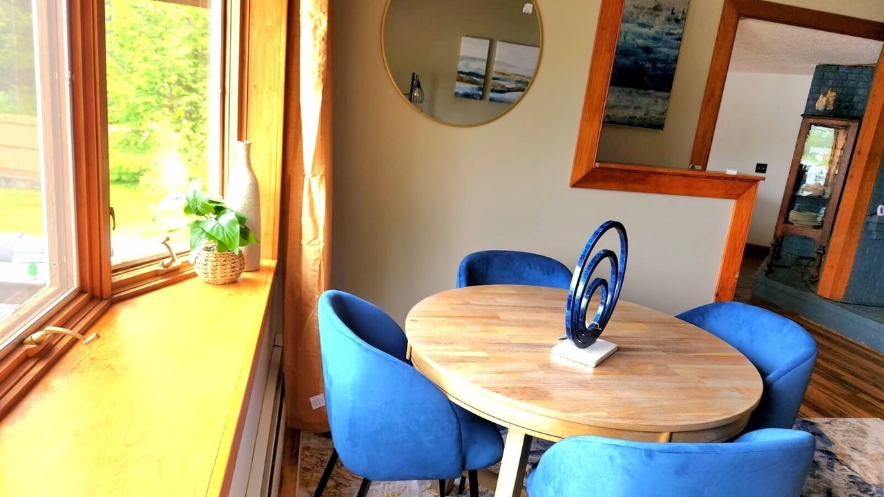 Photo of Bedroom in Orange