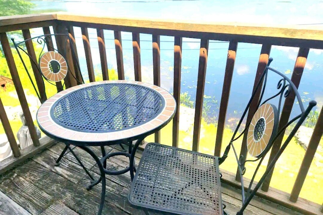 Photo of Patio Balcony in Orange