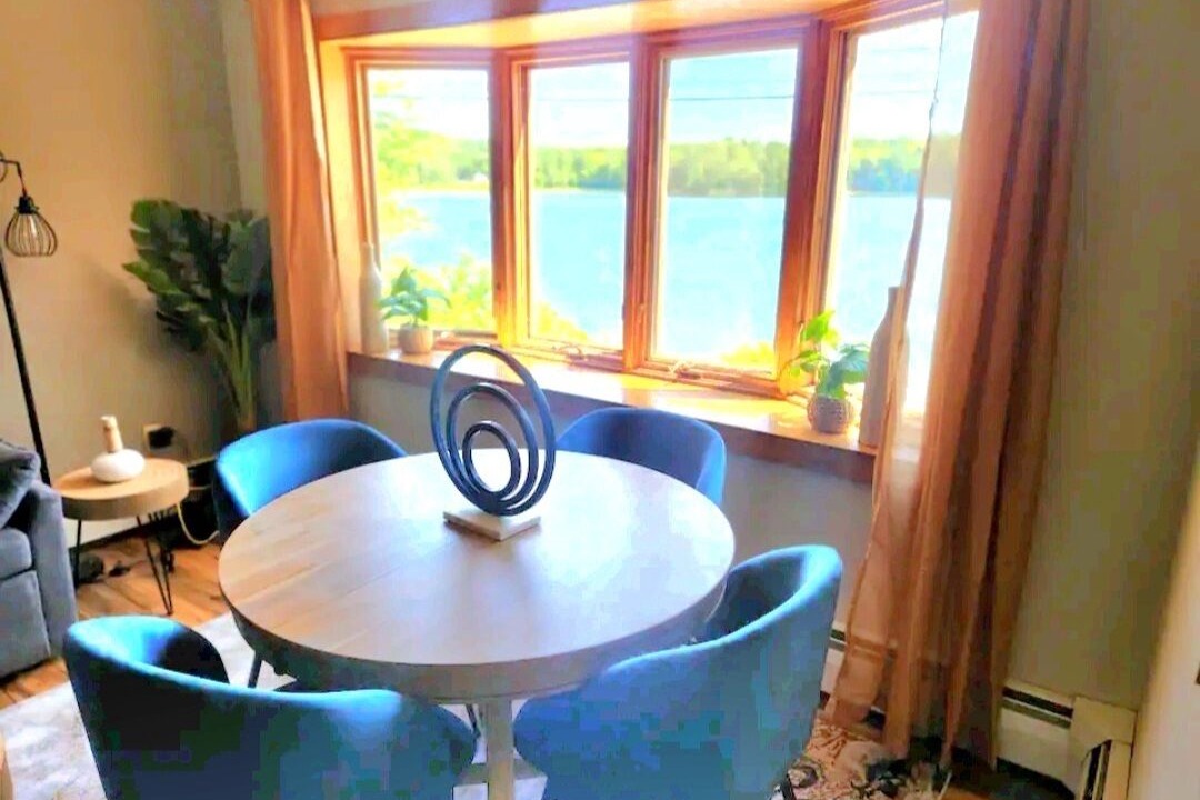 Photo of Bedroom in Orange