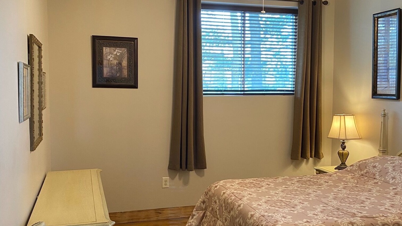 Photo of Bedroom in Adams