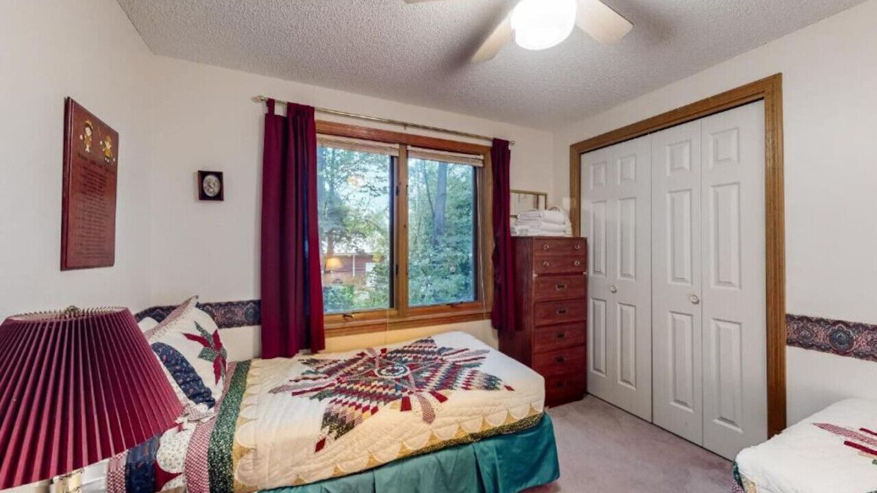 Photo of Bedroom in Grand Isle