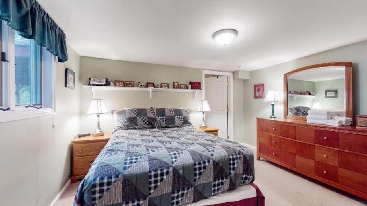 Photo of Bedroom in Grand Isle
