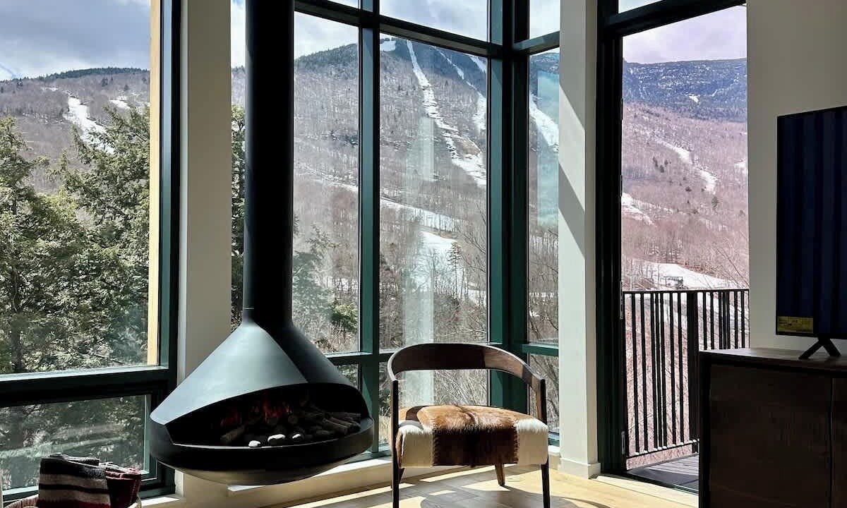 Photo of Livingroom in Stowe Area