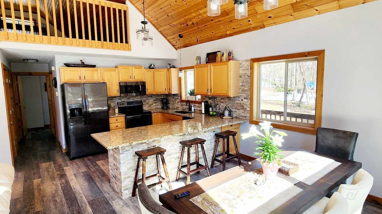 Photo of Kitchen in Tainter Lake