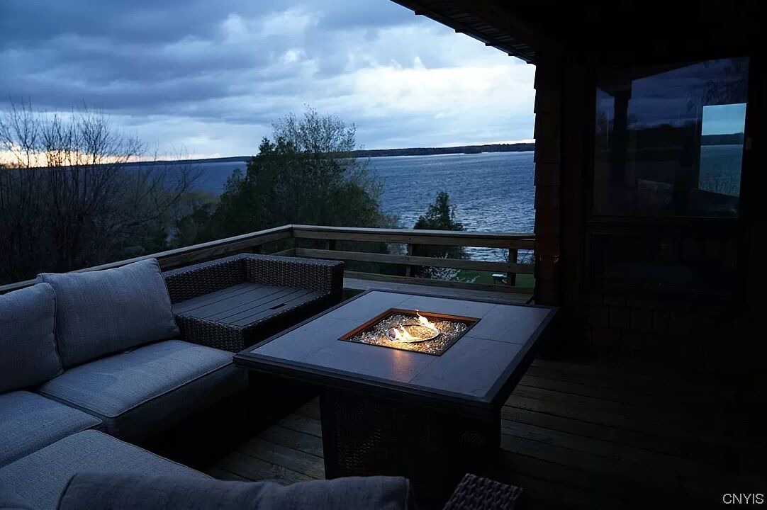 Photo of Patio Balcony in Brier Hill
