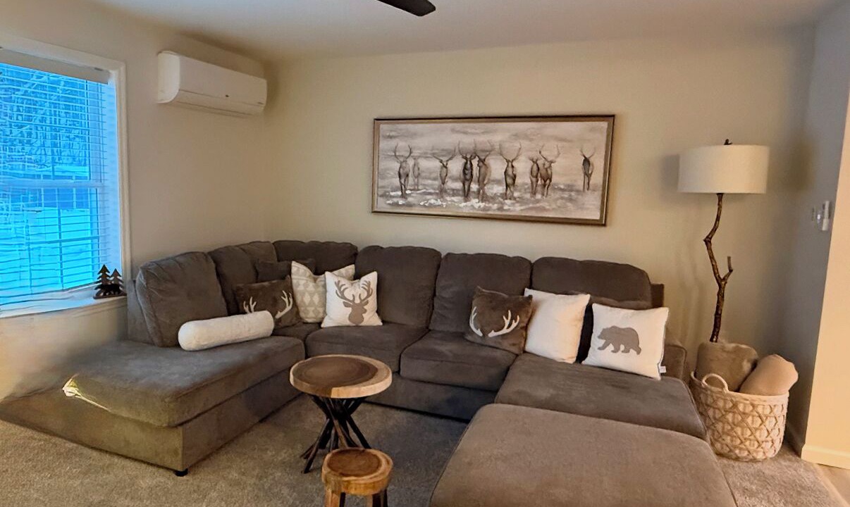 Photo of Livingroom in Richmondville