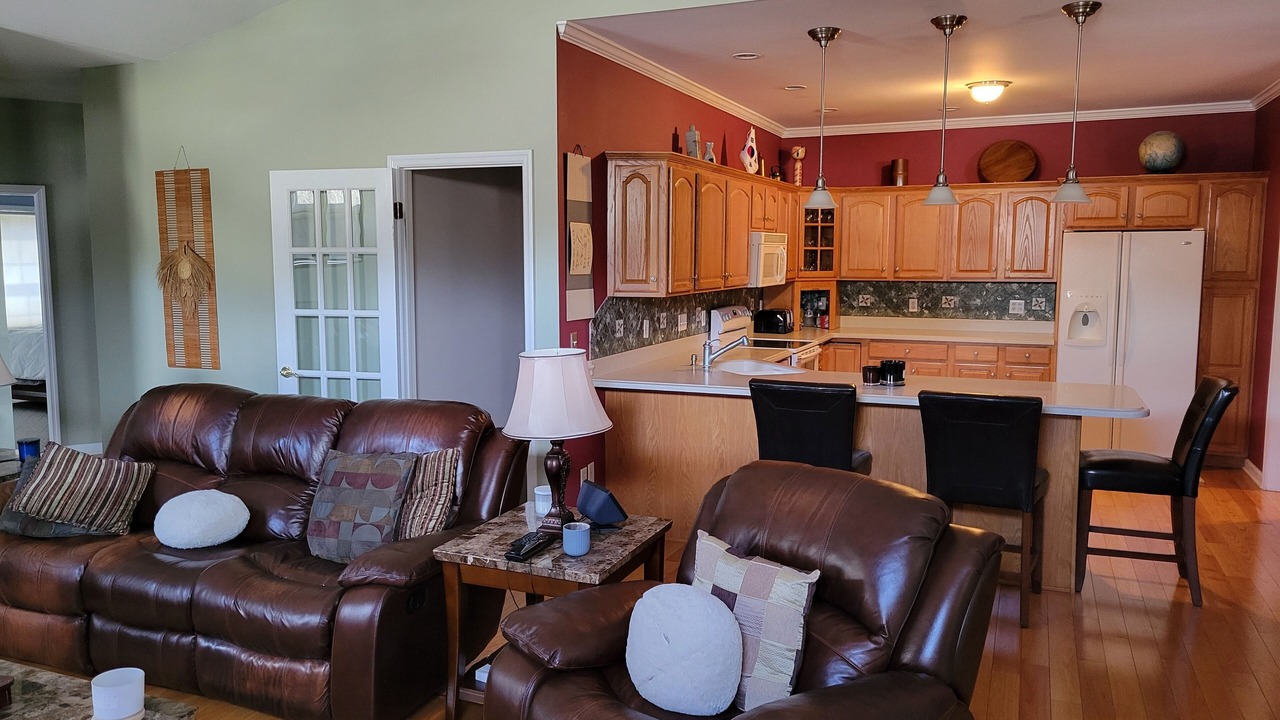 Photo of Livingroom in Saratoga Springs