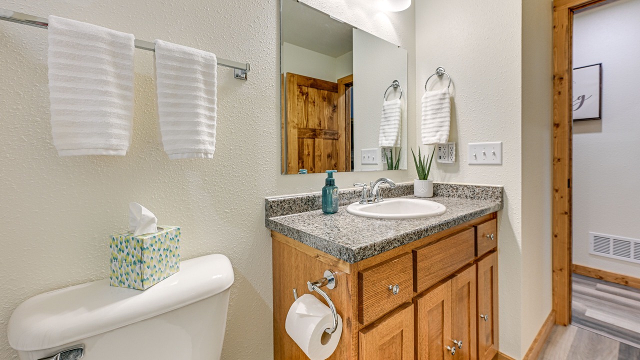 Photo of Bathroom in Arkdale