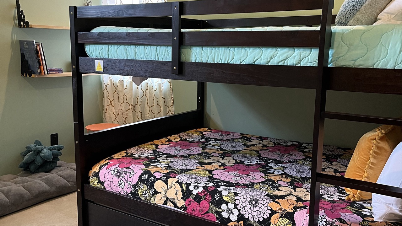 Photo of Bedroom in Valdez