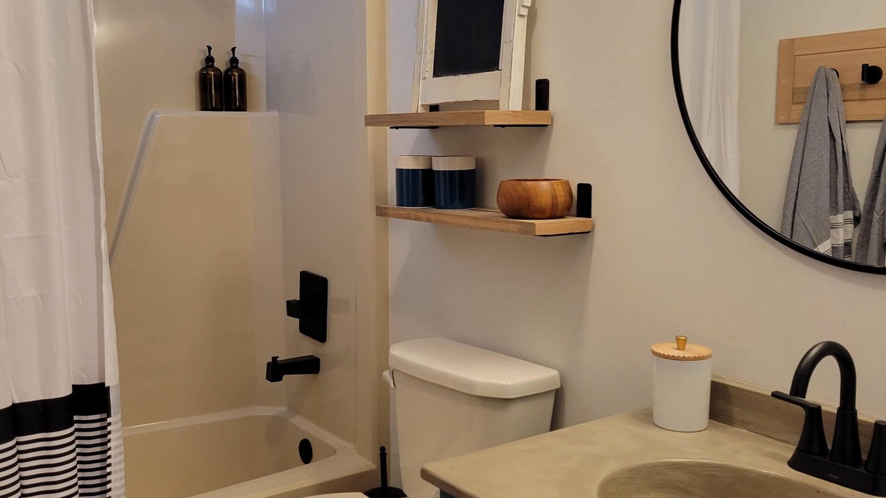 Photo of Bathroom in Buffalo City