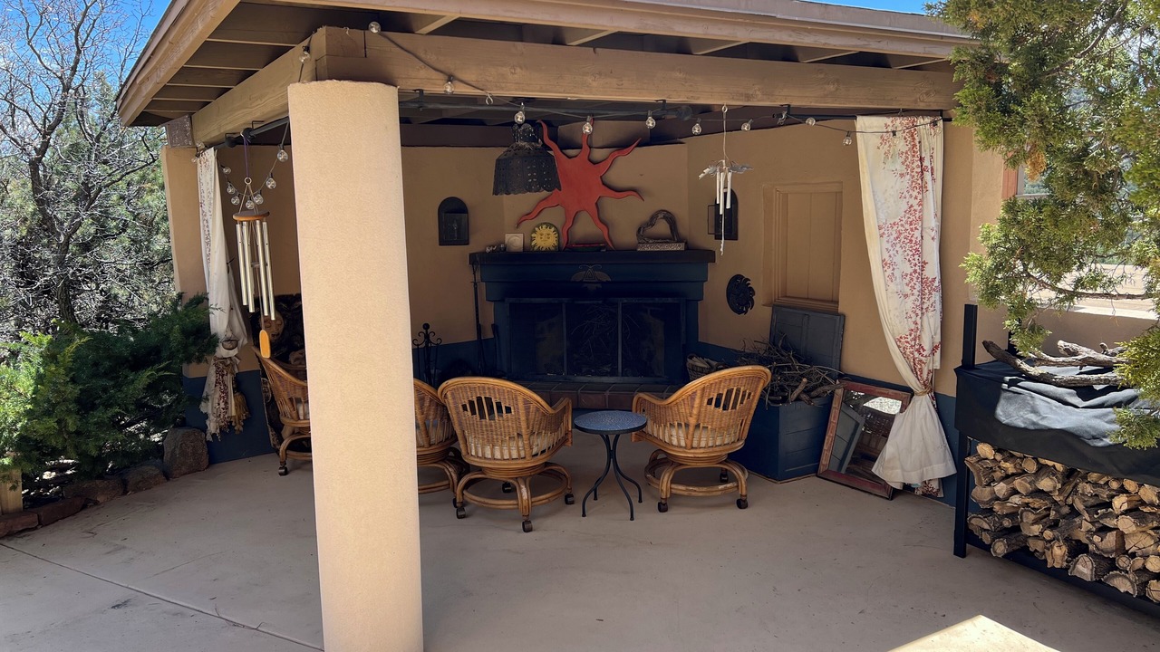 Photo of Patio Balcony in Canoncito
