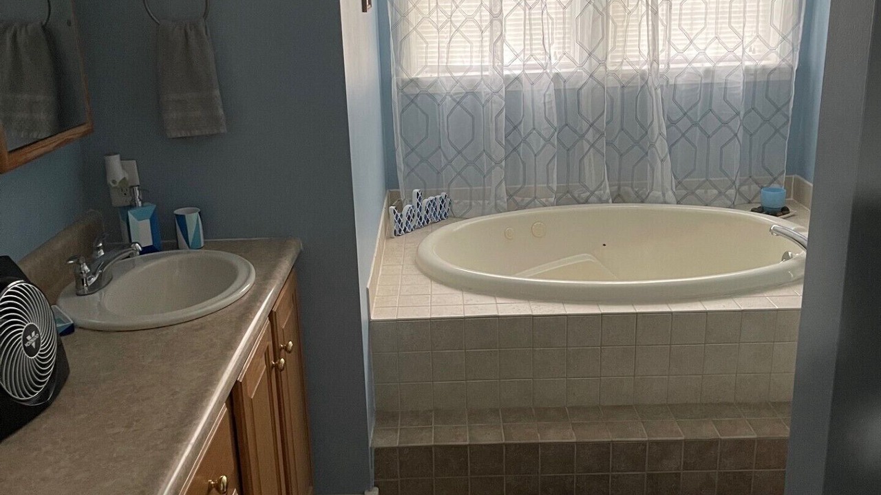 Photo of Bathroom in Bretz