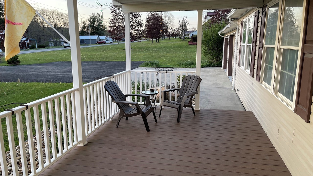 Photo of Patio Balcony in Bretz