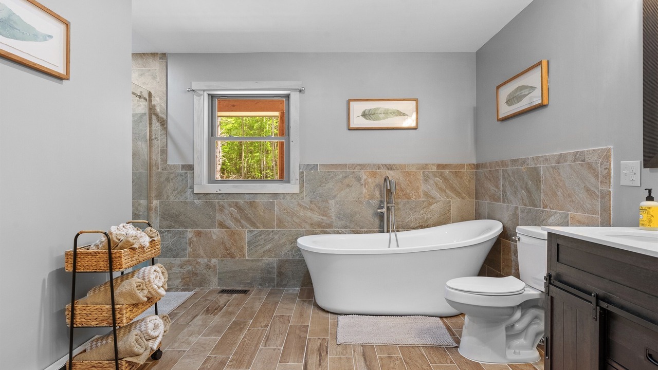 Photo of Bathroom in West Oneonta