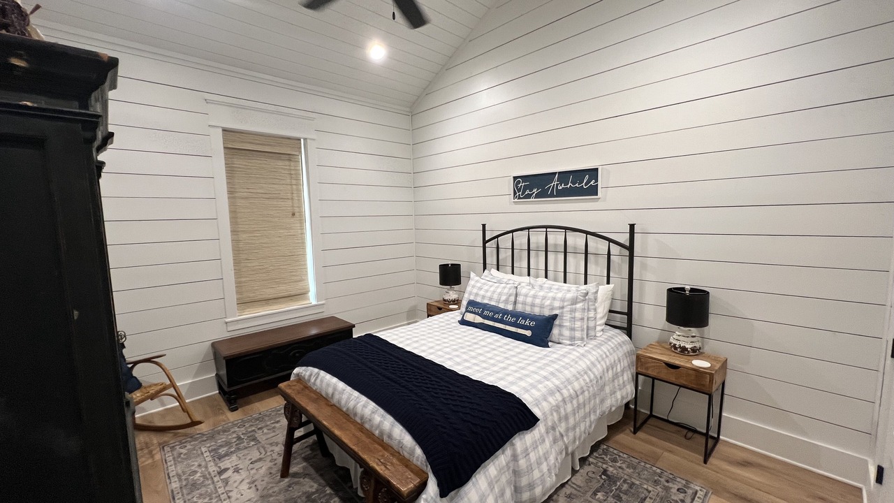 Photo of Bedroom in Wilburn