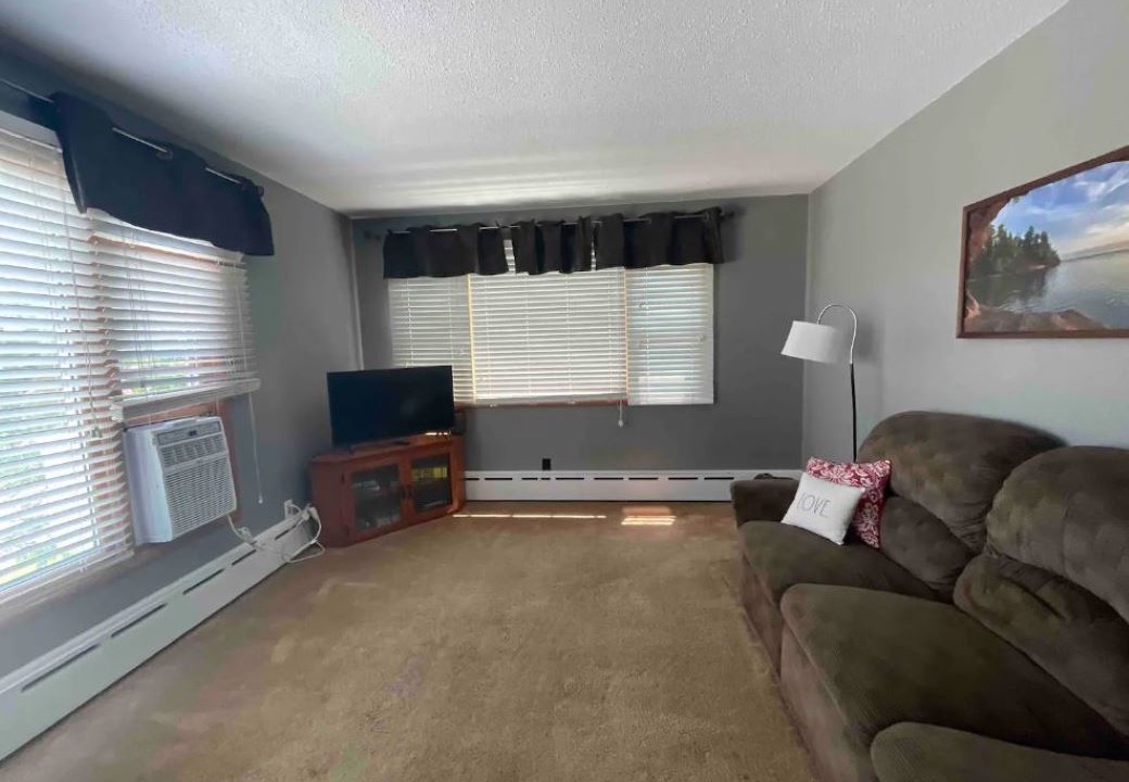 Photo of Livingroom in Ashland