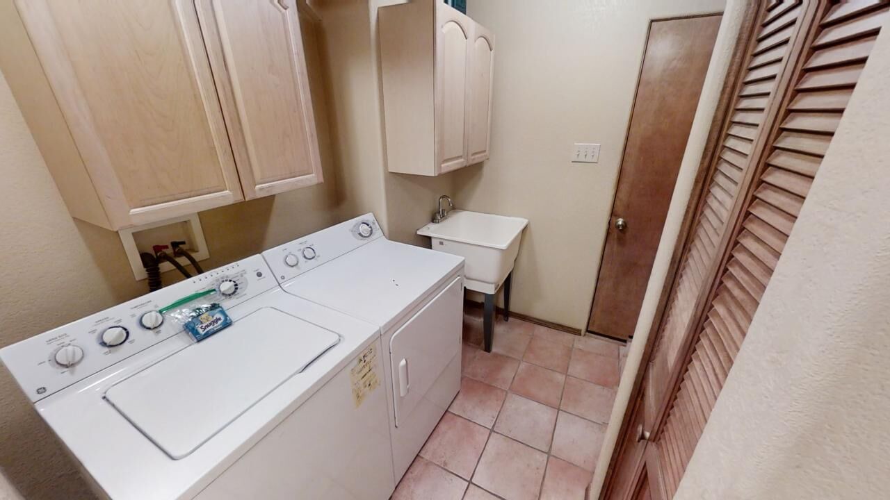 Photo of Bedroom in Red River