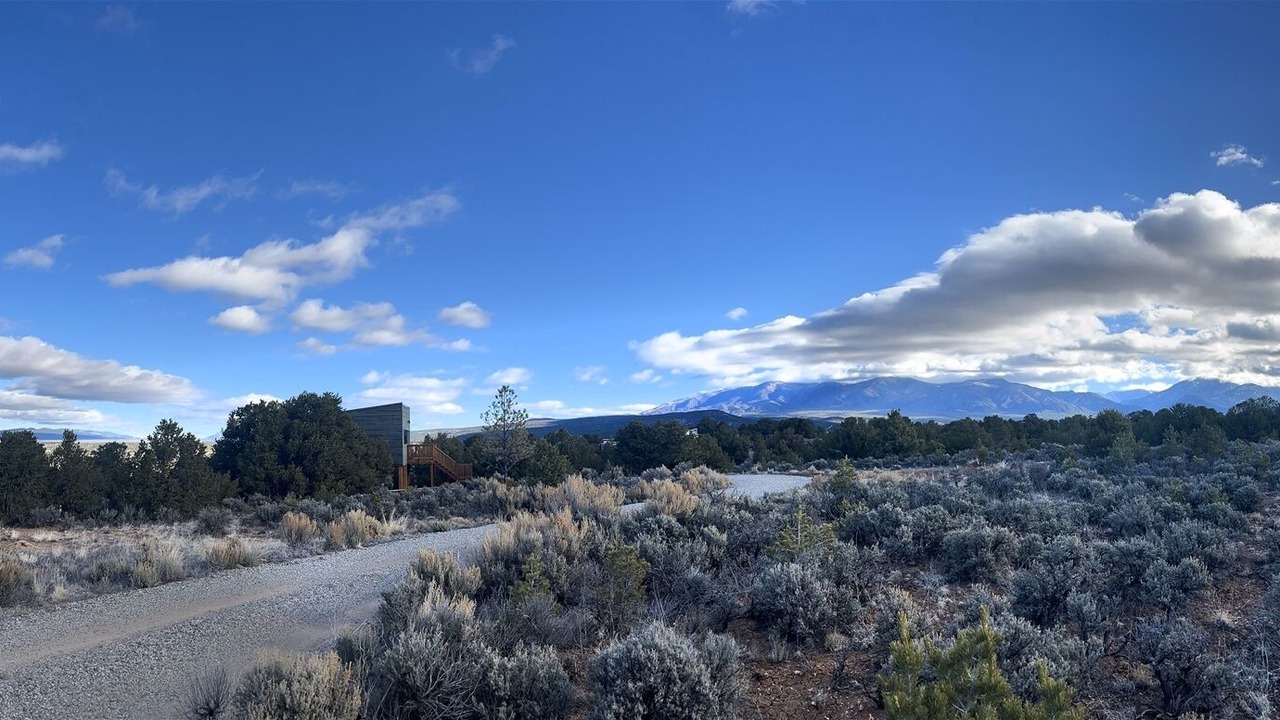 Photo of Others in Arroyo Hondo