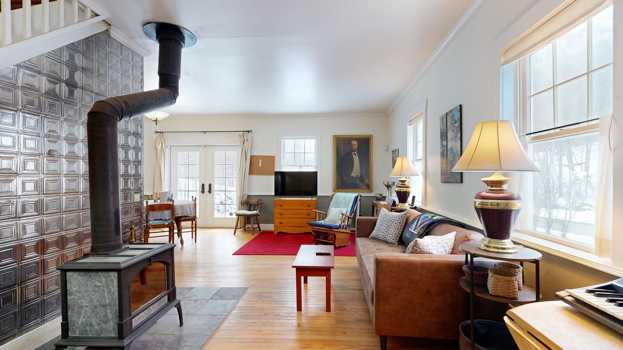 Photo of Livingroom in Barnard