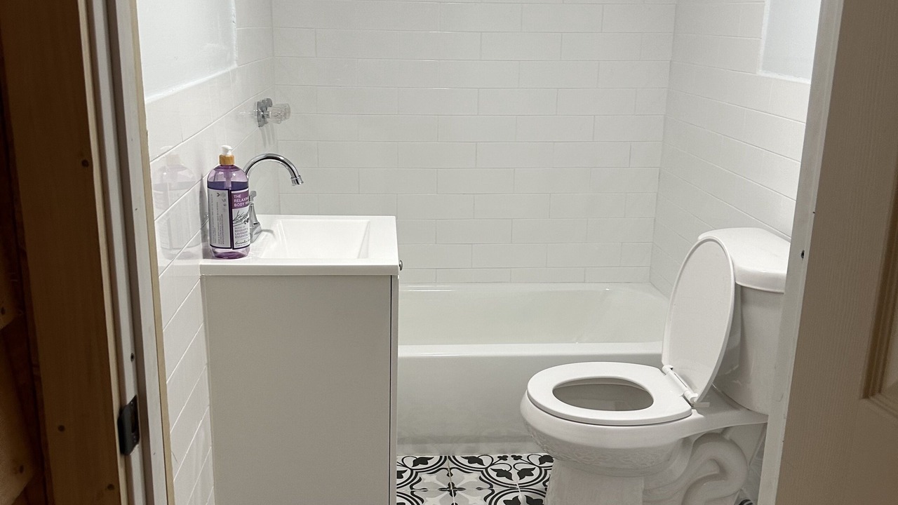 Photo of Bathroom in Williamstown