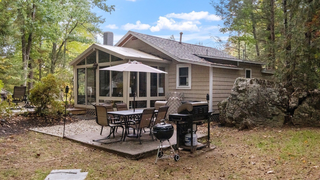 Photo of Outdoor in West Alton
