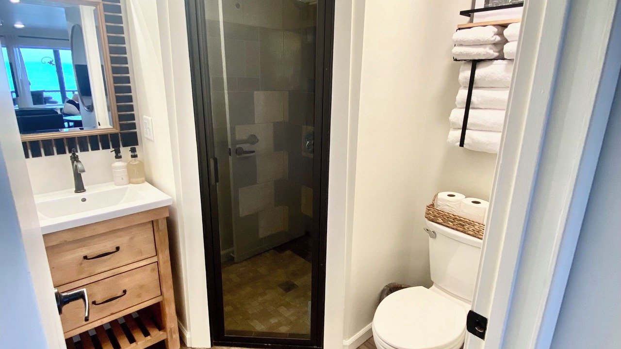 Photo of Bathroom in East Hillside