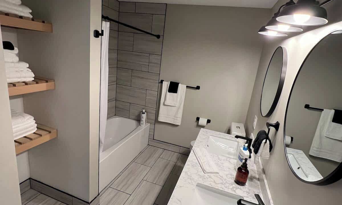 Photo of Bathroom in Savage