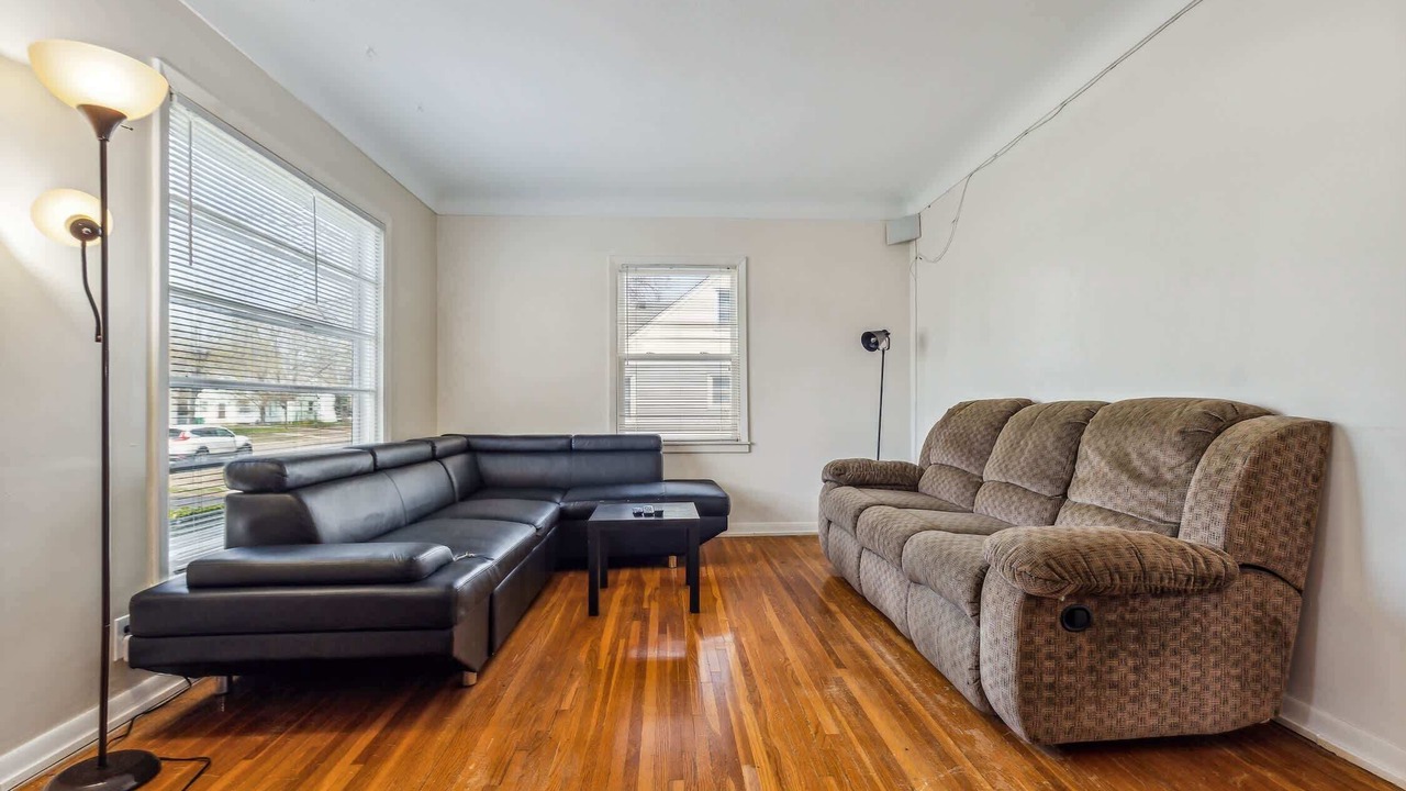 Photo of Livingroom in Crystal