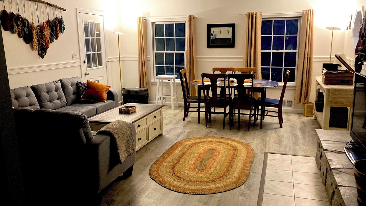 Photo of Livingroom in Woodford