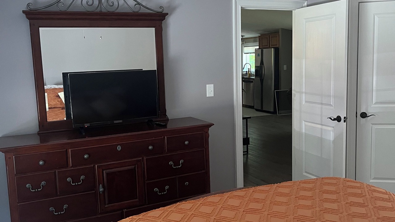 Photo of Bedroom in Saratoga Springs