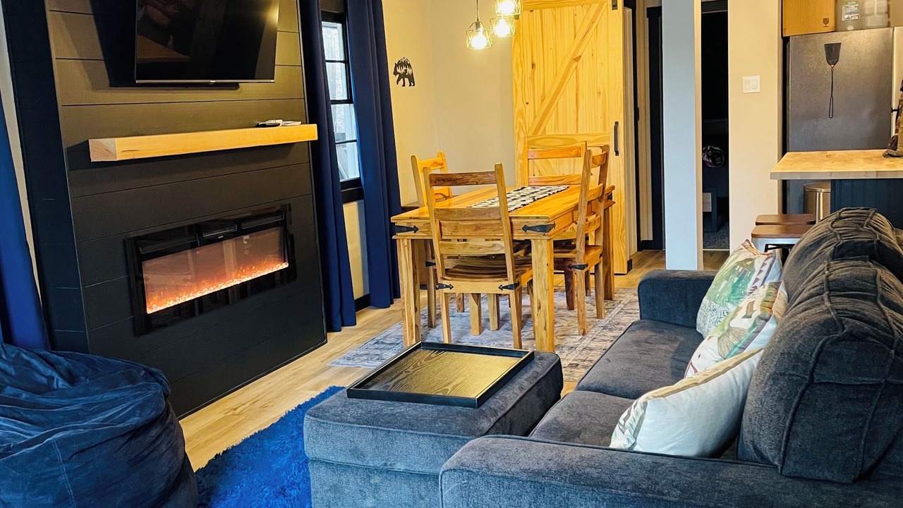 Photo of Livingroom in Spooner