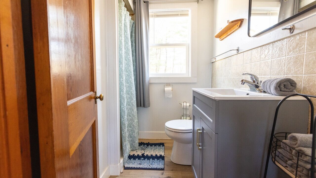 Photo of Bathroom in Brill