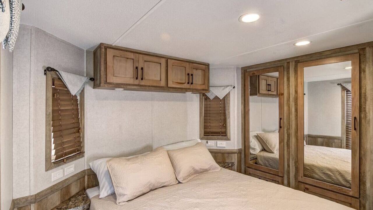 Photo of Bedroom in Brill