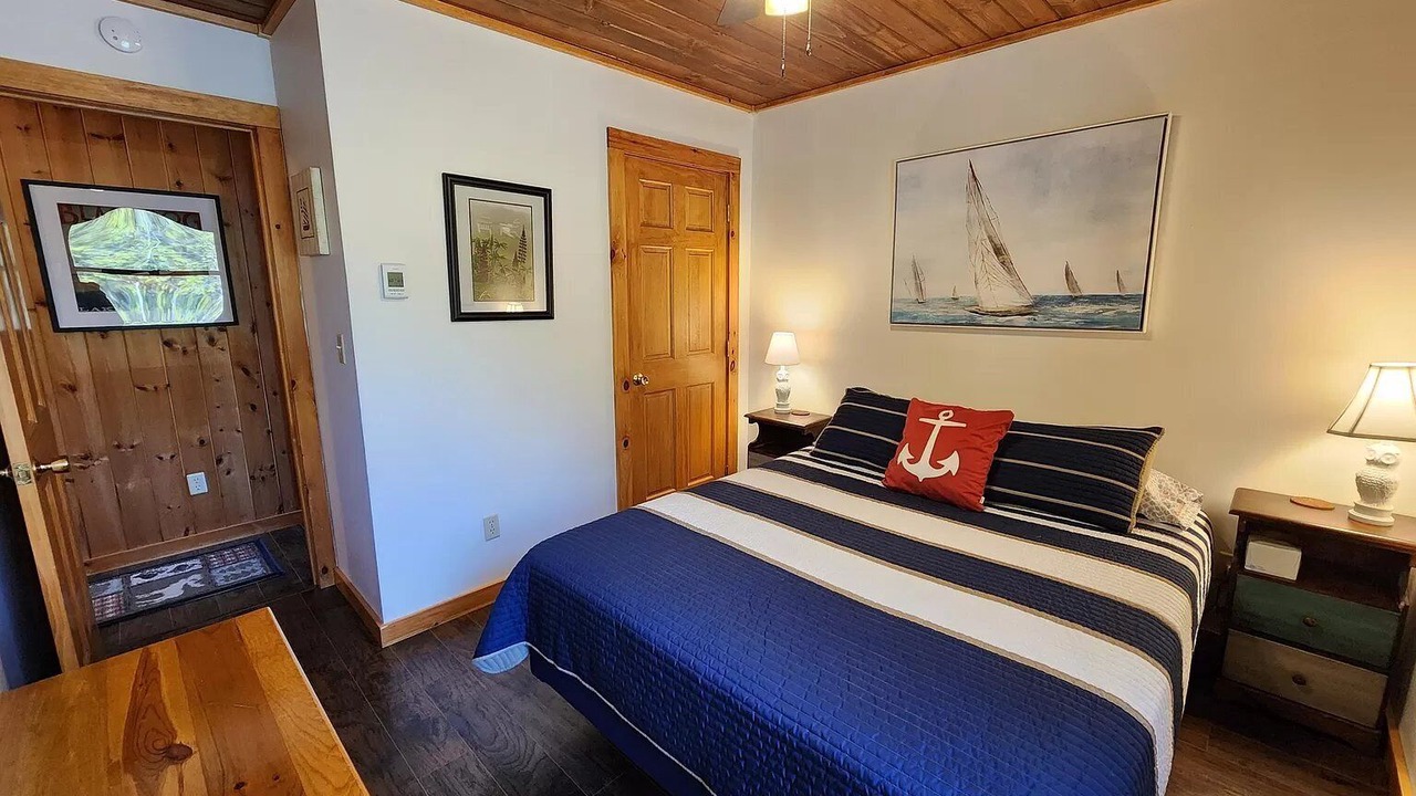Photo of Bedroom in Willsboro