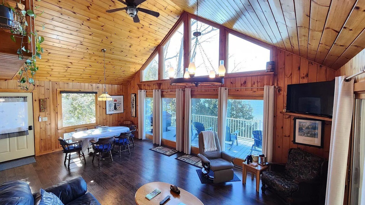 Photo of Livingroom in Willsboro