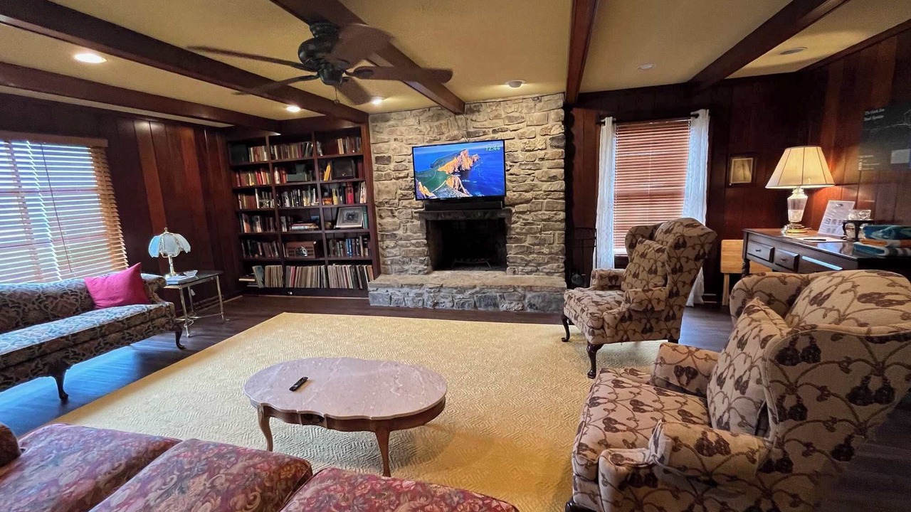 Photo of Livingroom in Franklin