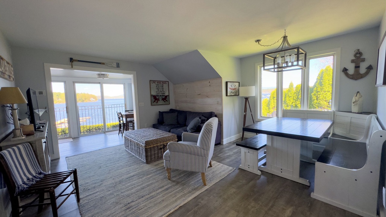 Photo of Livingroom in Malletts Bay