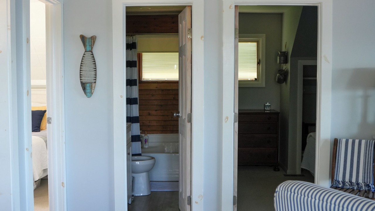 Photo of Bedroom in Malletts Bay