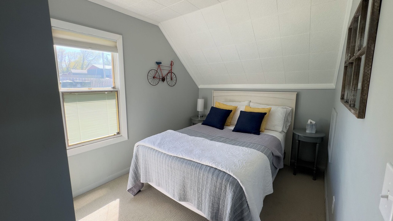 Photo of Bedroom in Malletts Bay