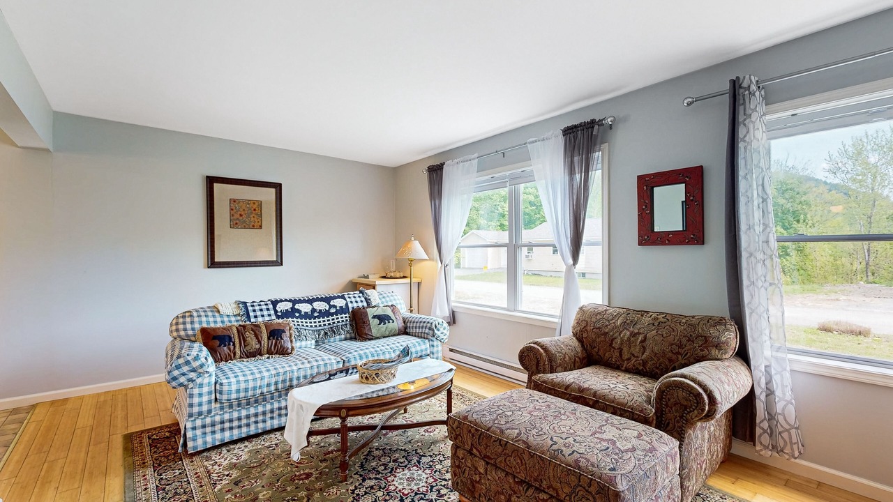 Photo of Livingroom in West Townshend