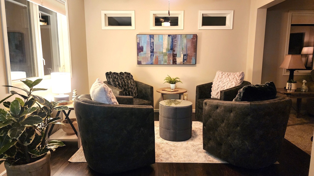 Photo of Bedroom in Burnsville