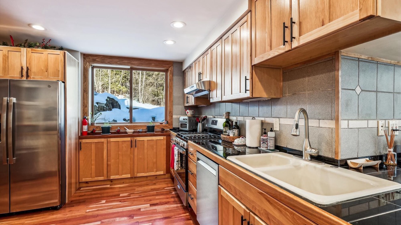 Photo of Kitchen in Stowe Hollow