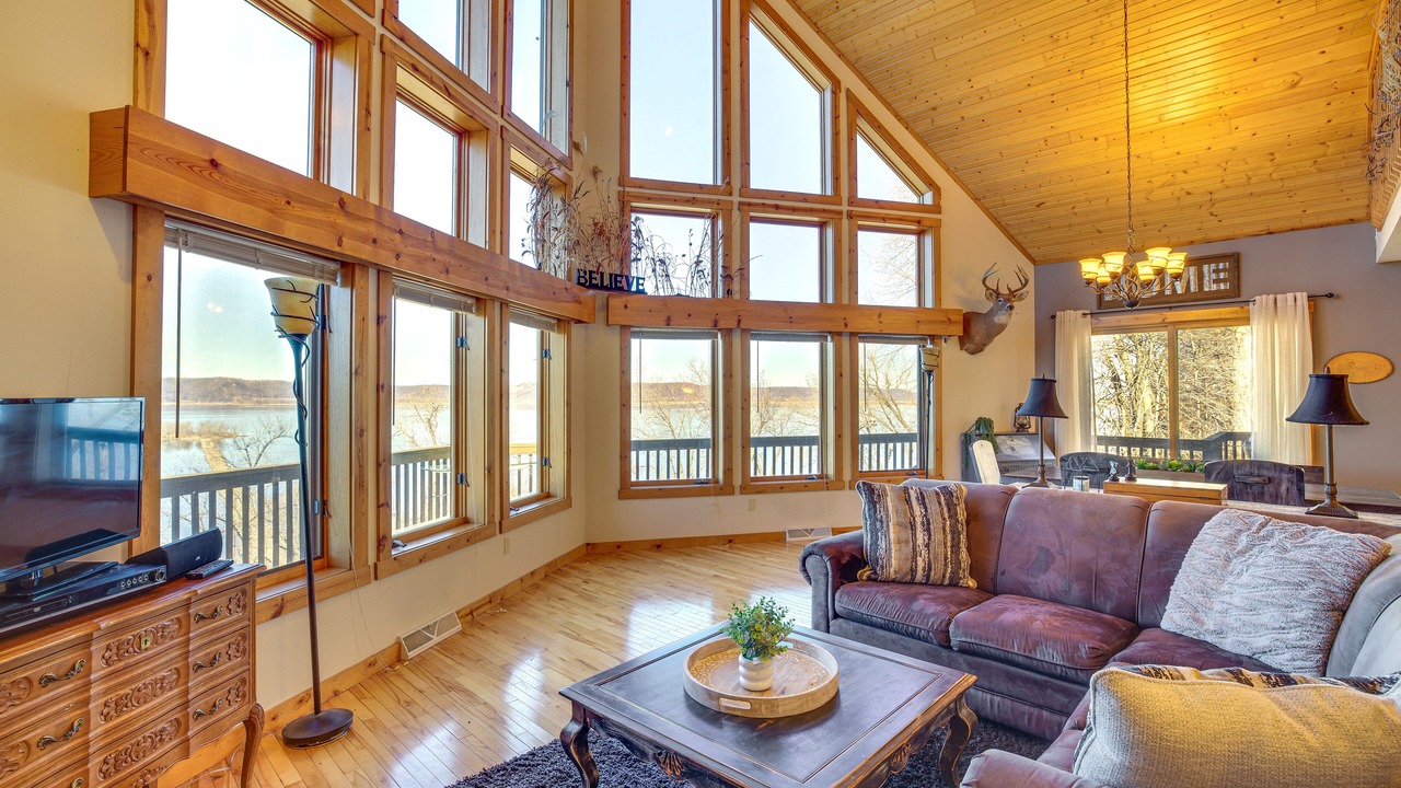 Photo of Livingroom in Vernon County