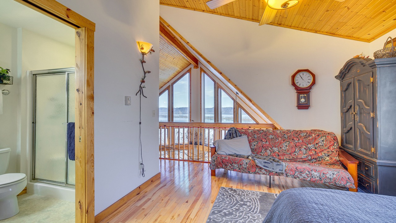Photo of Livingroom in Vernon County
