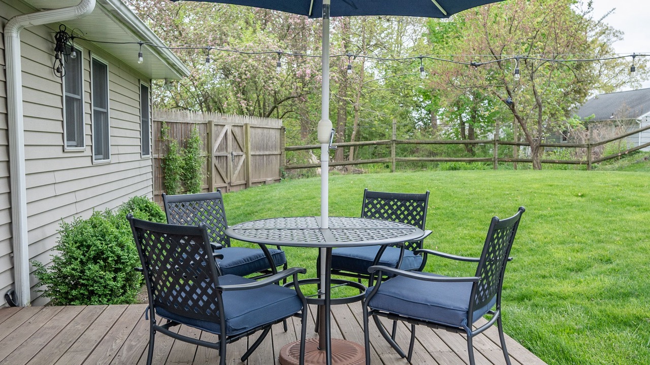 Photo of Outdoor in Brookfield