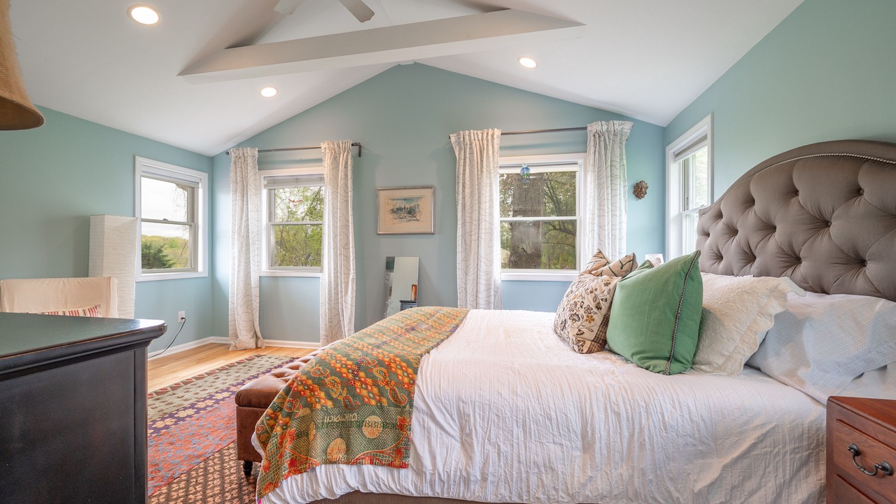 Photo of Bedroom in Brookfield