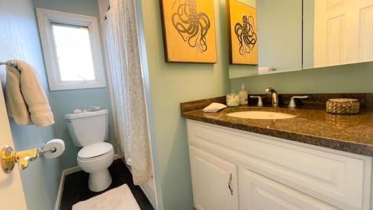 Photo of Bathroom in Brookfield