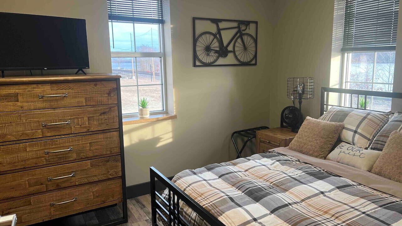Photo of Bedroom in Fountain City
