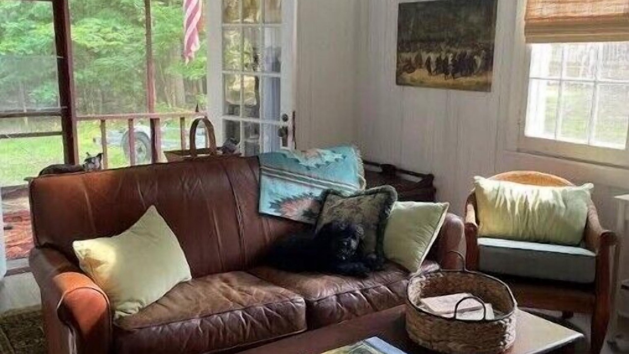 Photo of Livingroom in Saranac Lake
